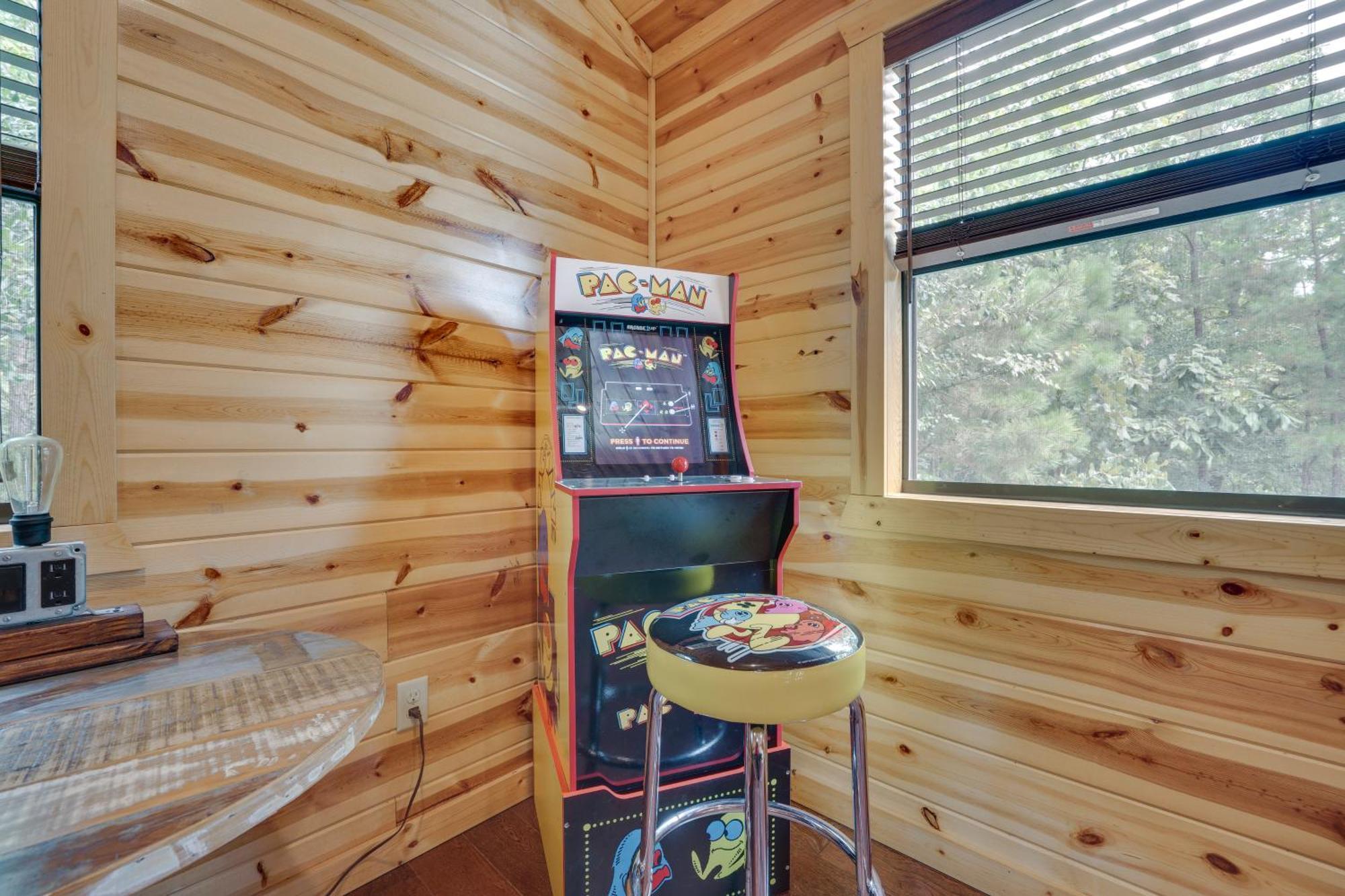 Penny Lane Lodge Broken Bow Cabin Less Than 6 Mi To Lake Экстерьер фото