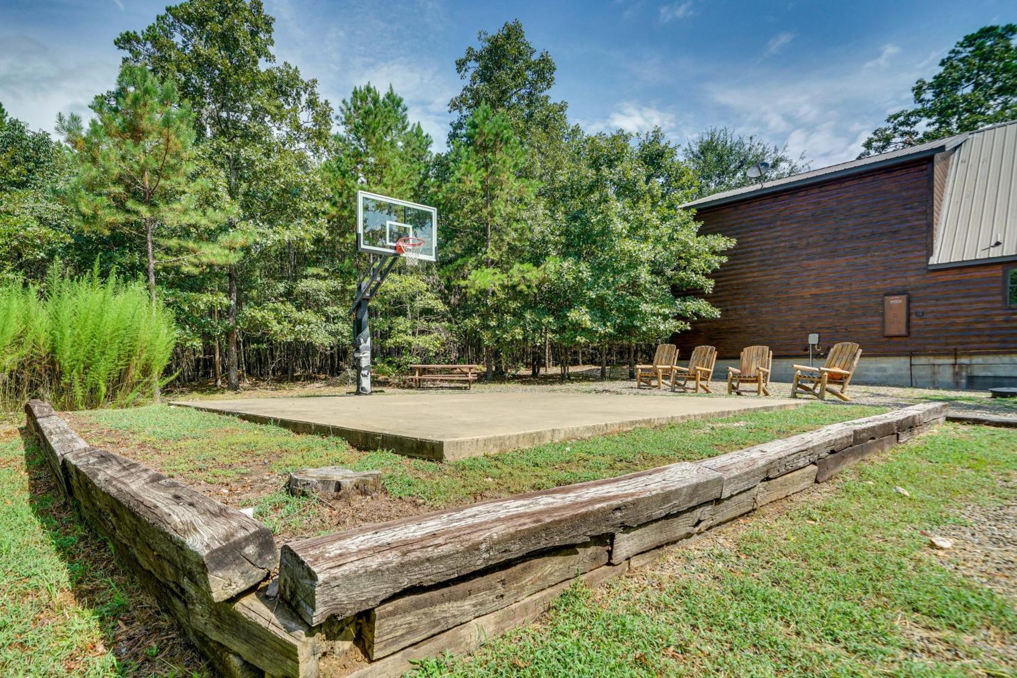 Penny Lane Lodge Broken Bow Cabin Less Than 6 Mi To Lake Экстерьер фото